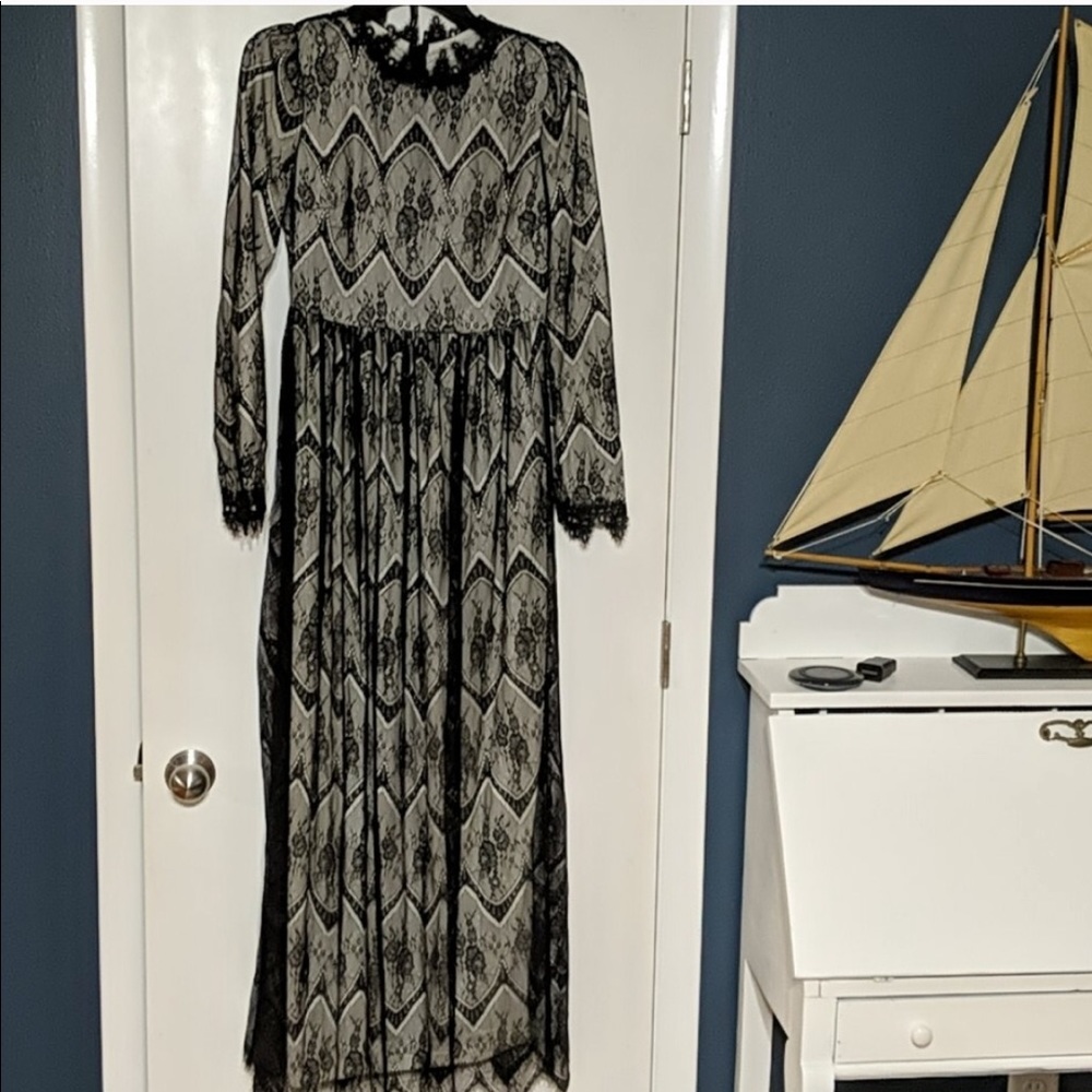 Dainty Jewell’s ever so lovely dress